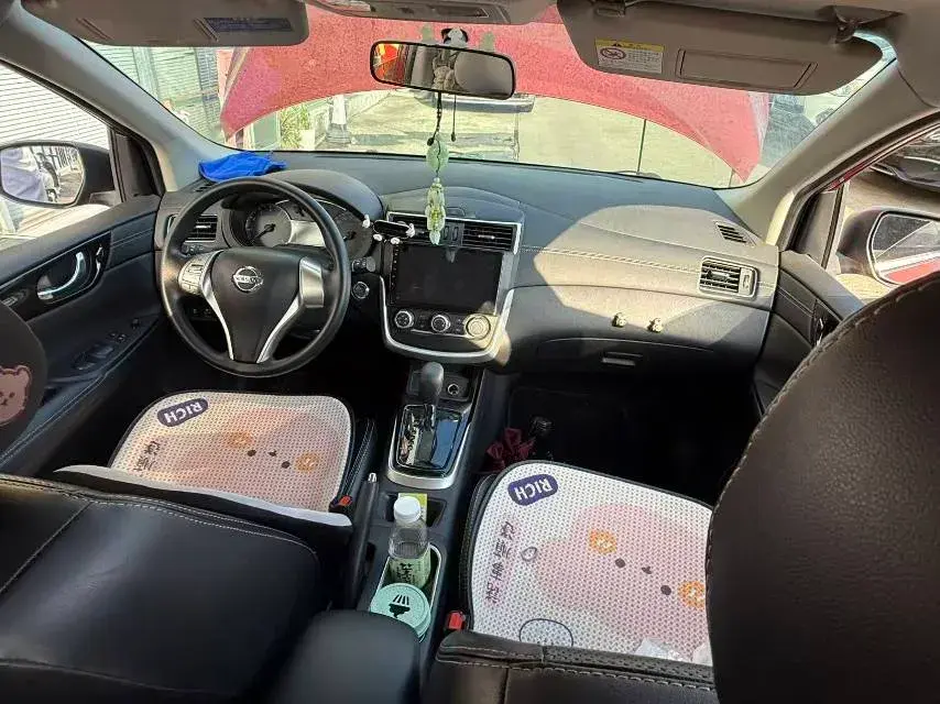 2021 NISSAN TIIDA thumbnail 4