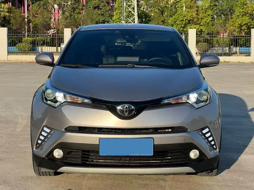 2018 TOYOTA IZOA thumbnail 3