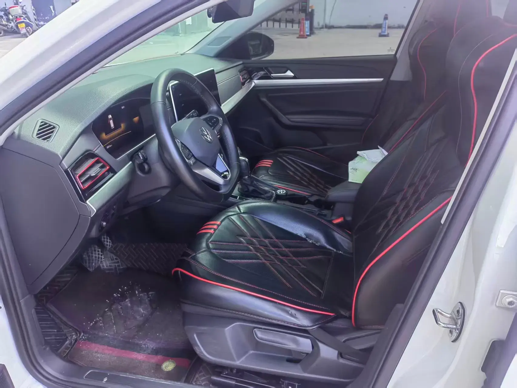 2023 VOLKSWAGEN LAVIDA thumbnail 3