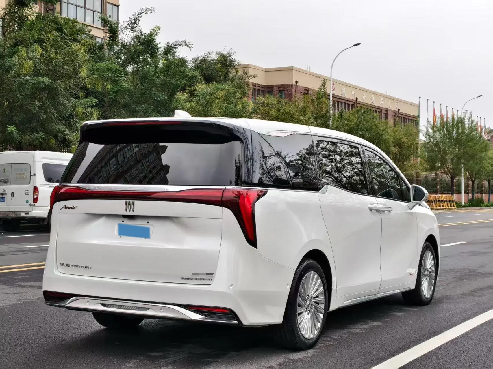 2023 BUICK CENTURY thumbnail 4