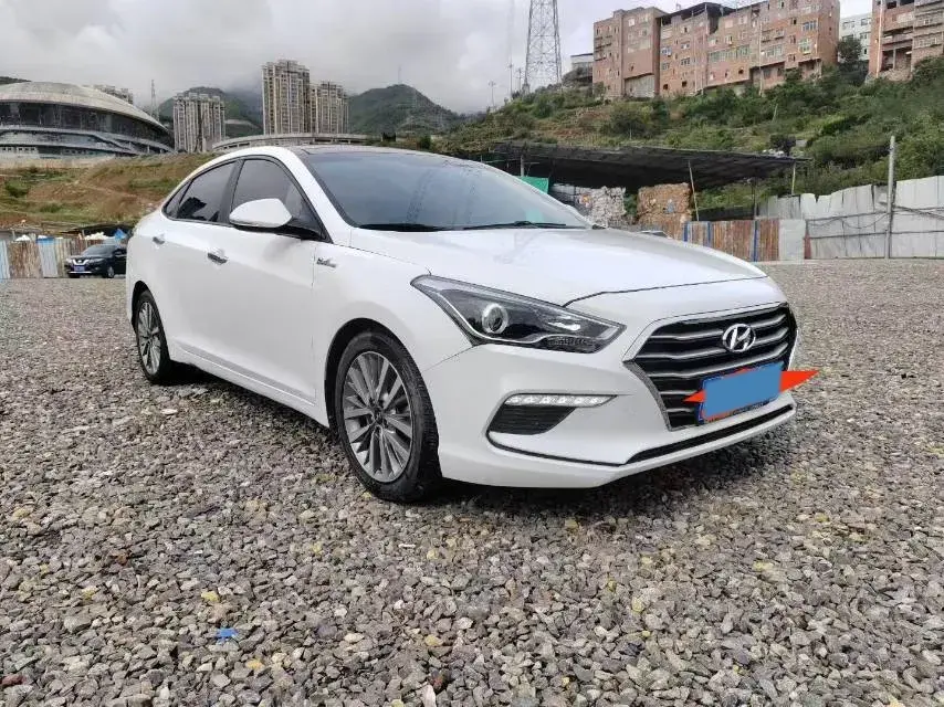 2017 HYUNDAI MISTRA thumbnail 2