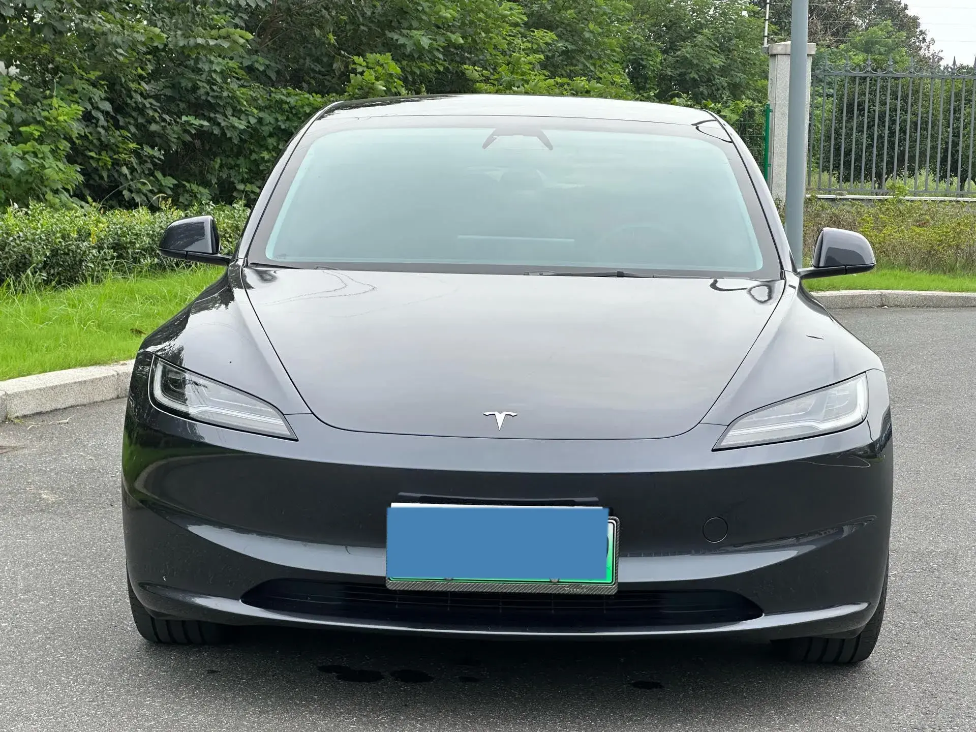 2023 TESLA MODEL thumbnail 4