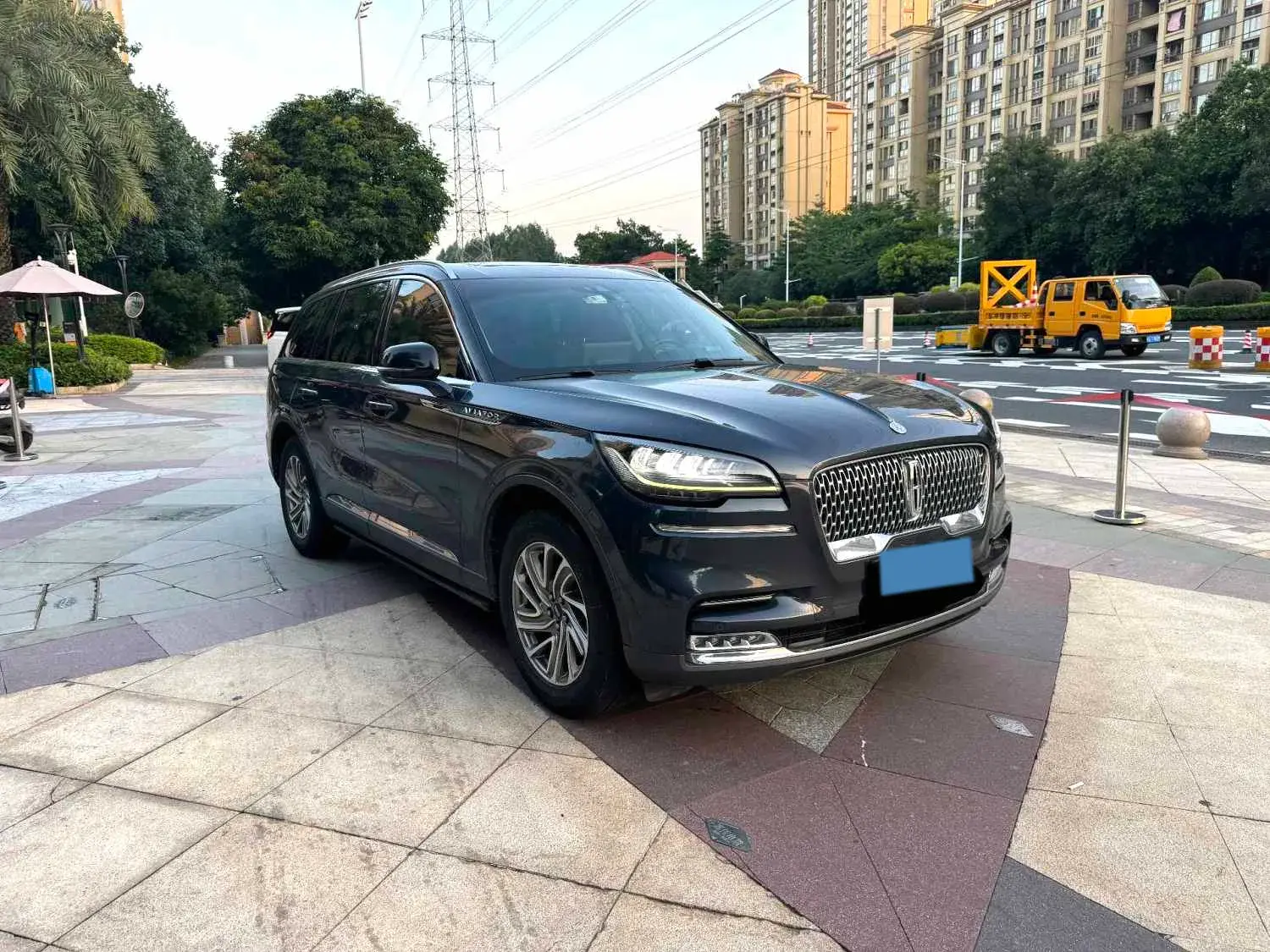2020 LINCOLN AVIATOR thumbnail 2