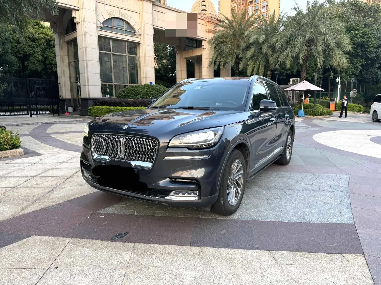 2020 LINCOLN AVIATOR view 1