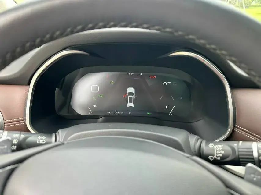 2018 WEY VV6 thumbnail 3