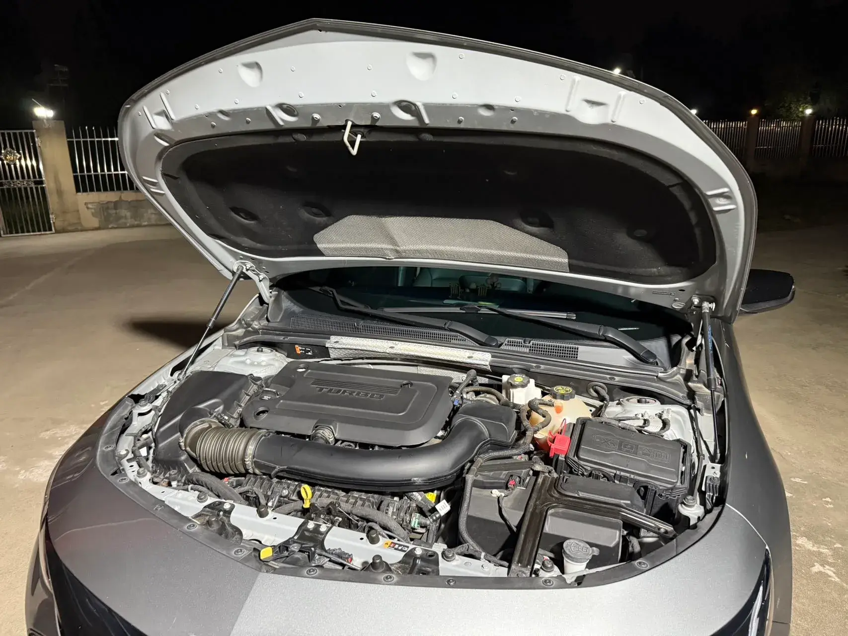 2022 CHEVROLET MALIBU thumbnail 4