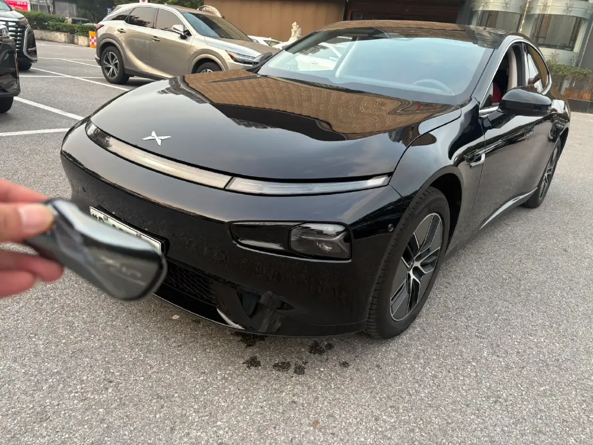 2024 Xpeng P7 BEV 64.4KWH