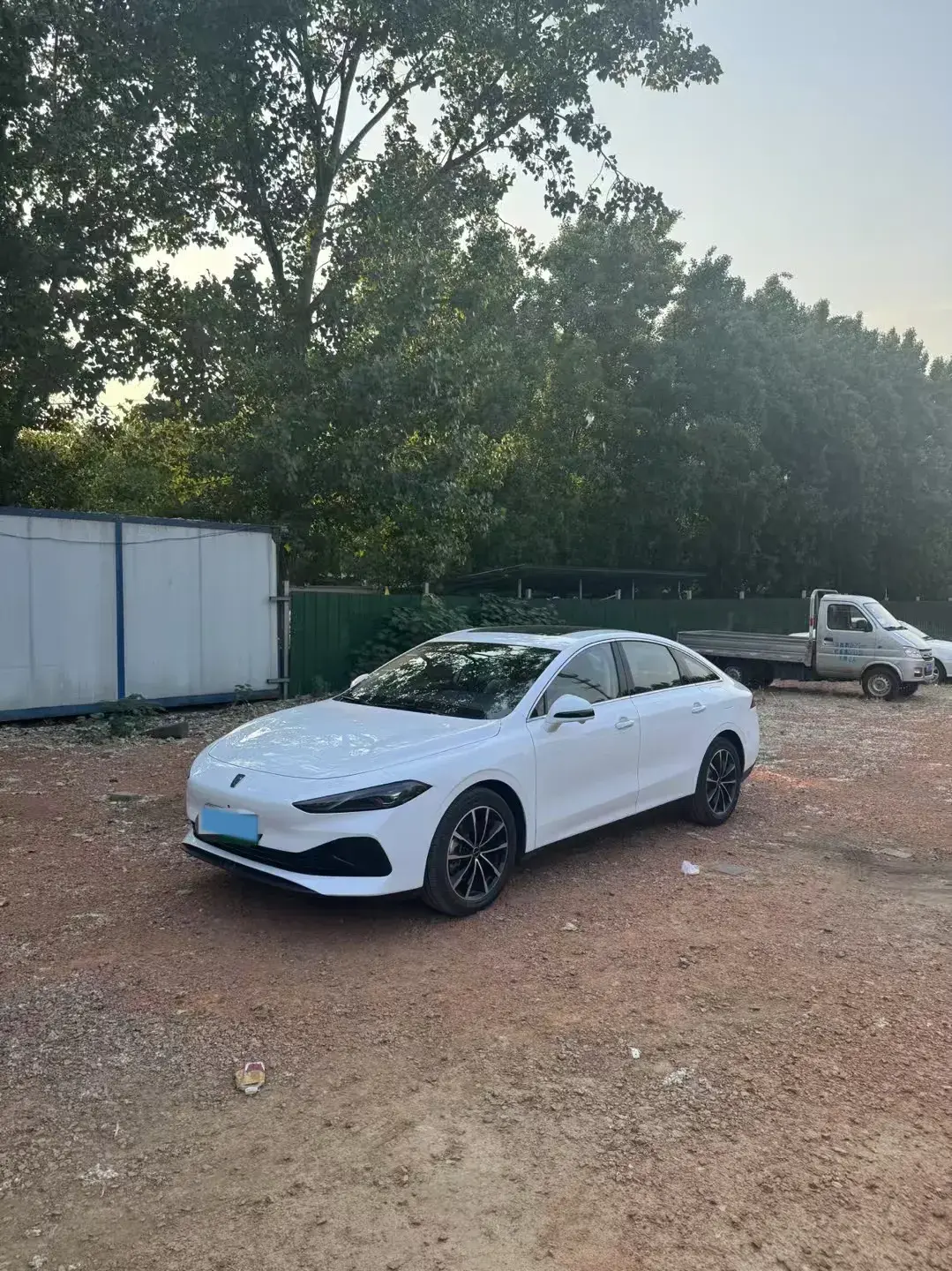 2025 ROEWE D7 view 1