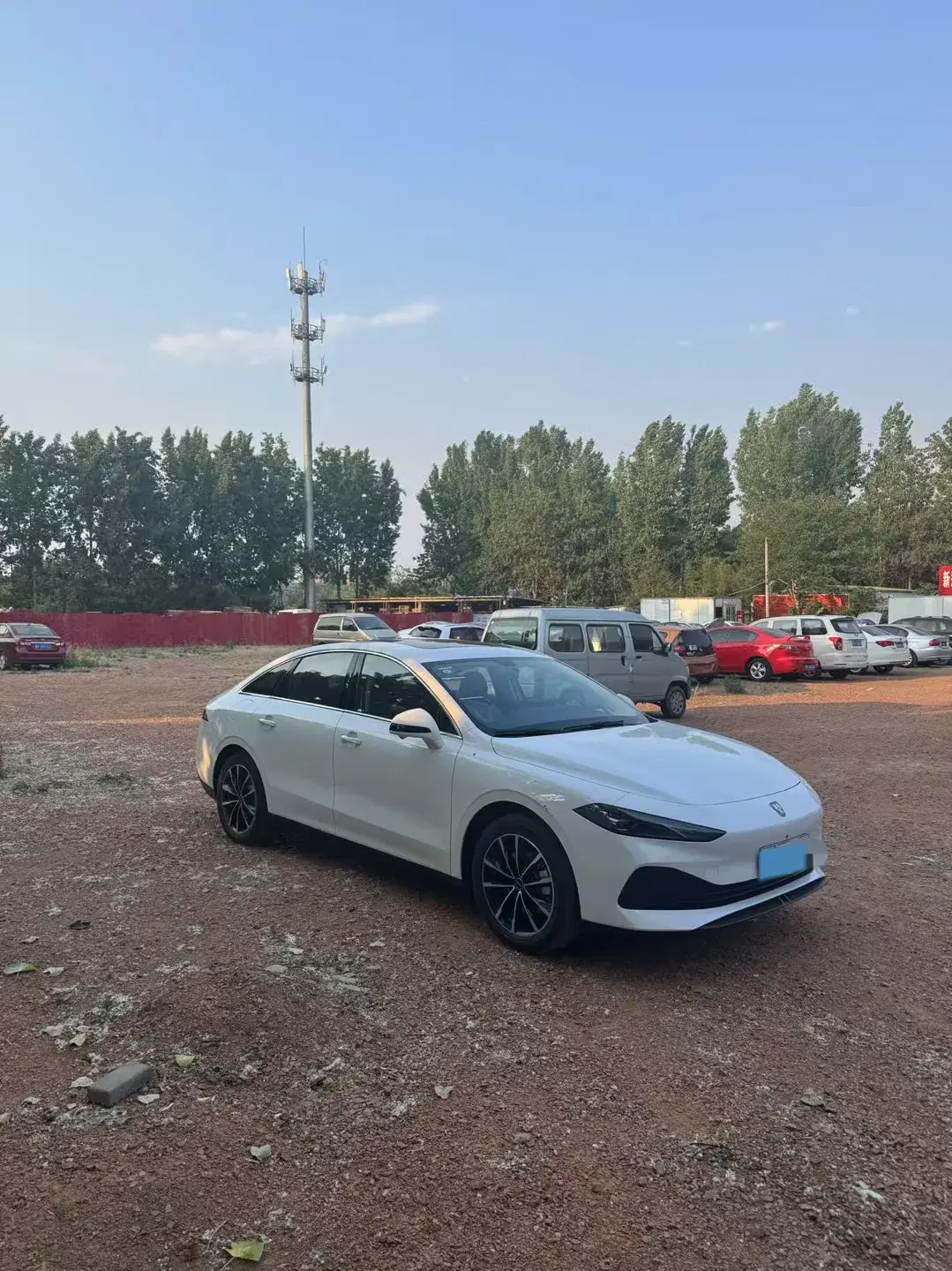 2025 ROEWE D7 thumbnail 3