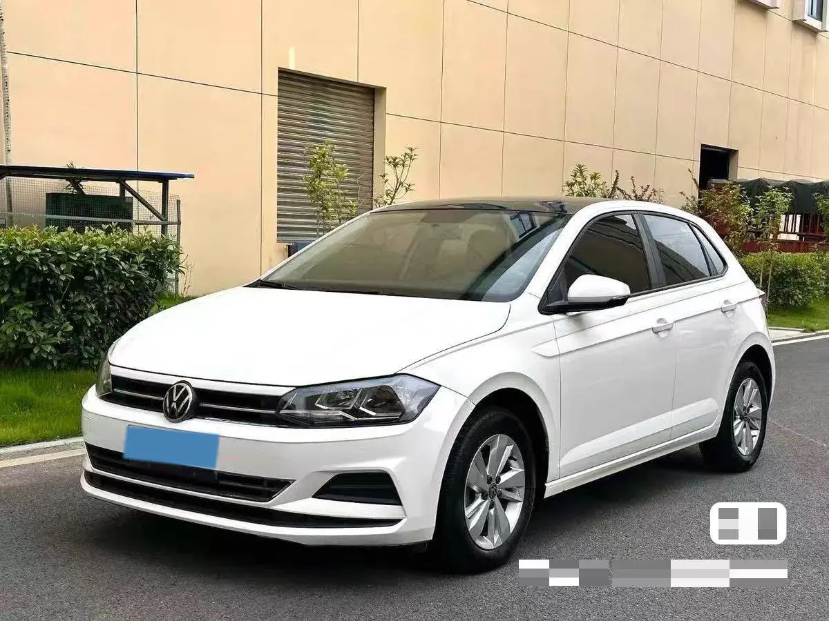 2021 VOLKSWAGEN POLO view 1