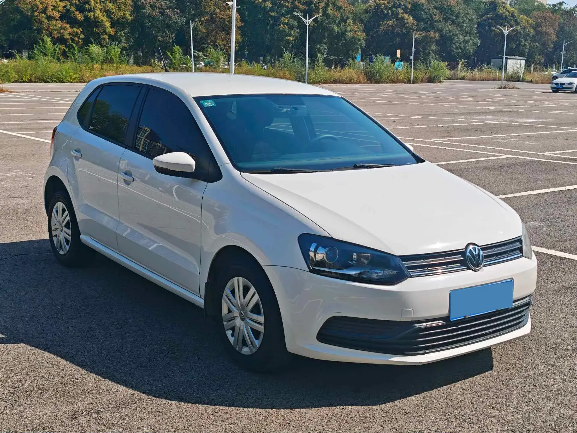 2018 VOLKSWAGEN POLO thumbnail 3