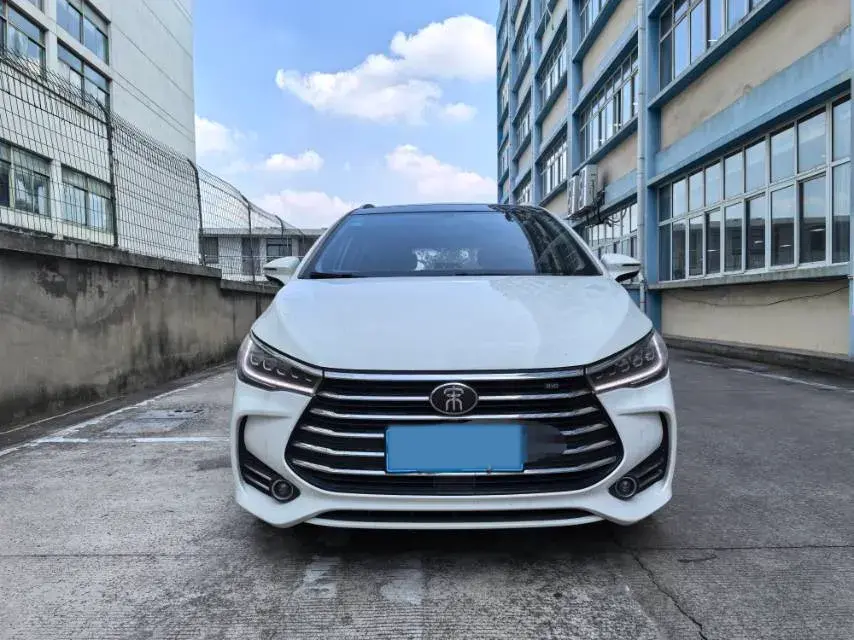 2019 BYD SONG thumbnail 2