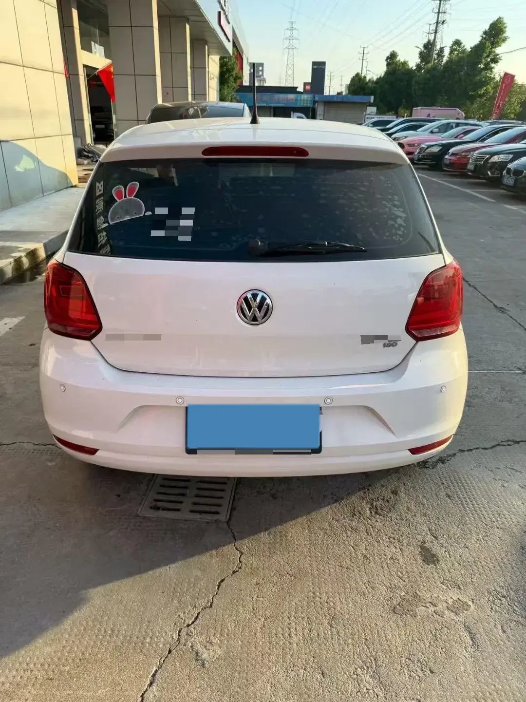 2018 VOLKSWAGEN POLO thumbnail 3