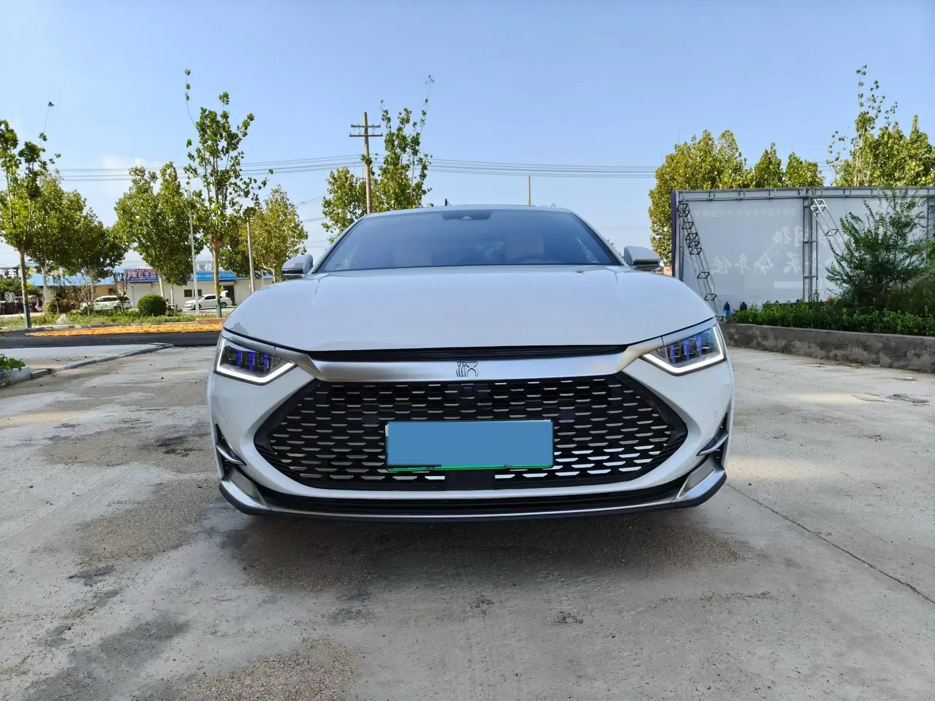 2020 BYD HAN thumbnail 2