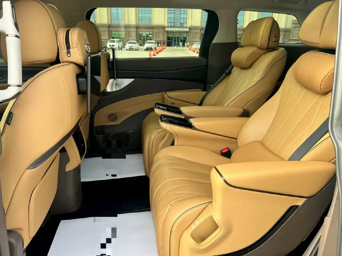 2022 Denza D9 1.5T 139HP L4 E-CVT PHEV 40.06KWH,autocango,china used car exporter,china ev exporter,chinese used car exporter,chinese used ev exporter