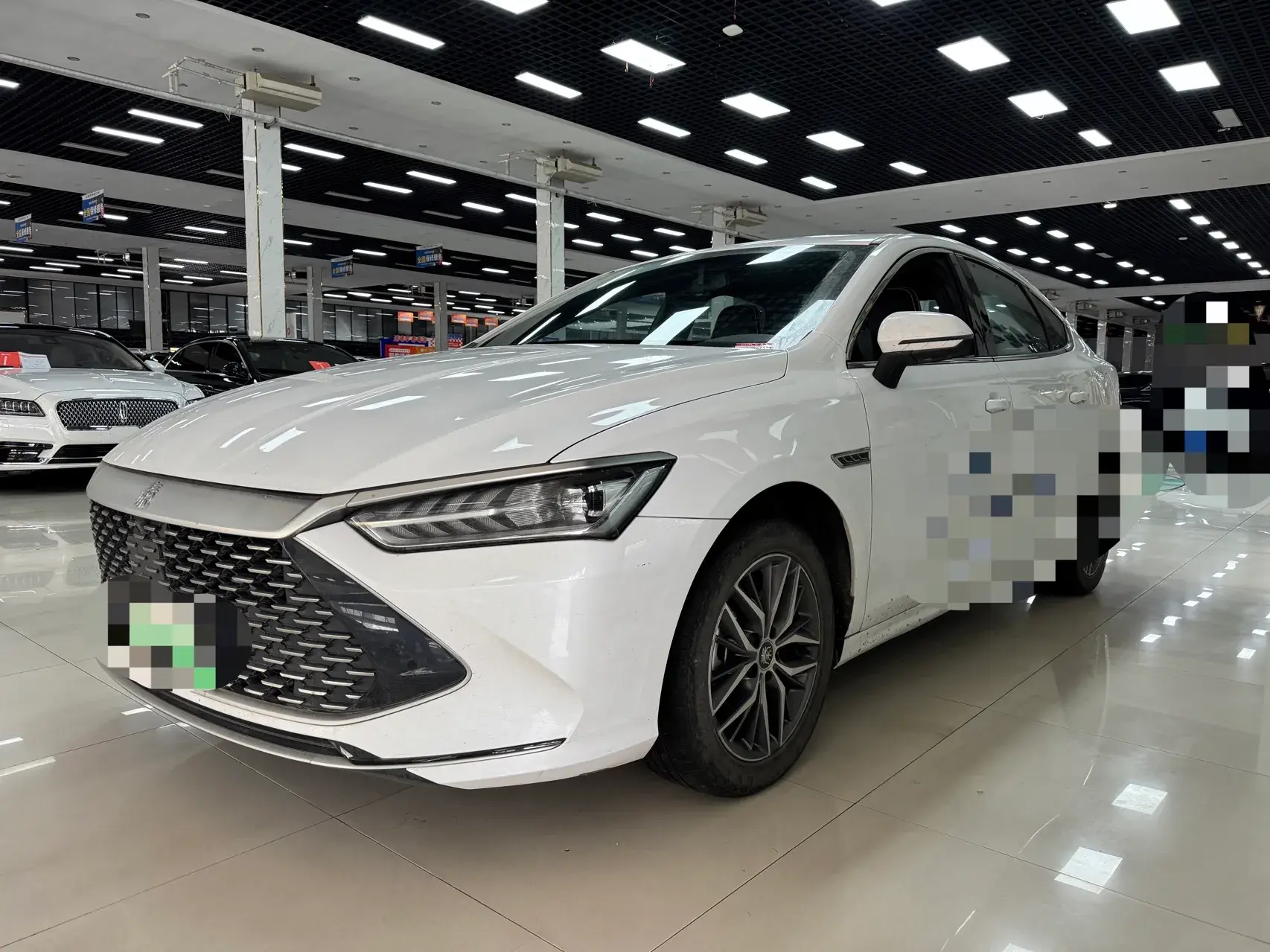 2023 BYD QIN view 1