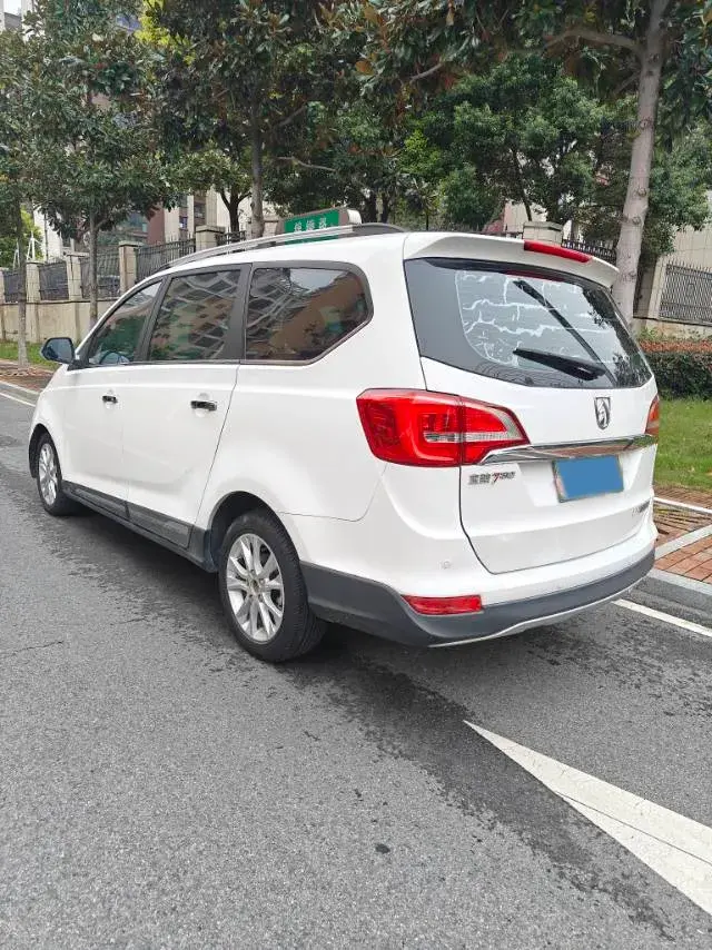 2016 BAOJUN 730 thumbnail 3