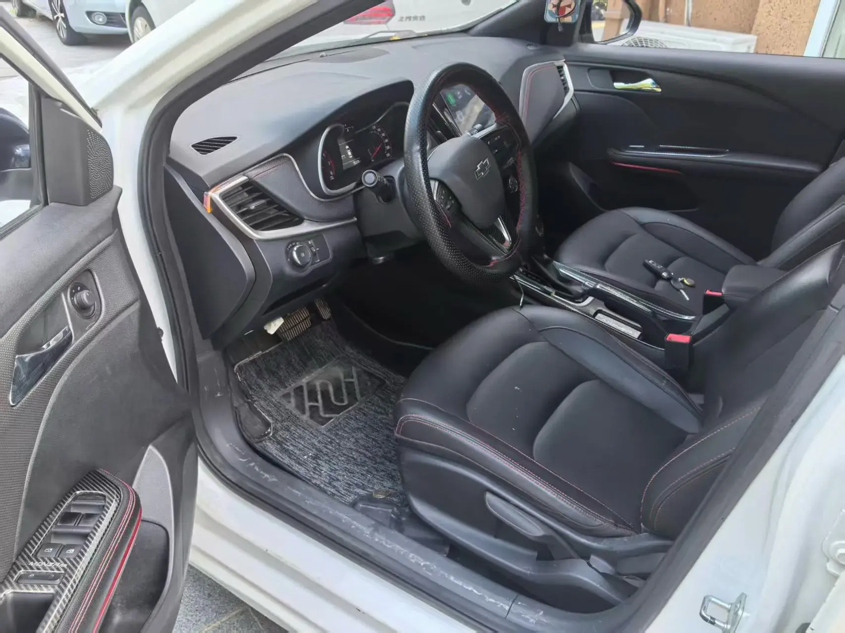 2020 CHEVROLET MONZA thumbnail 2