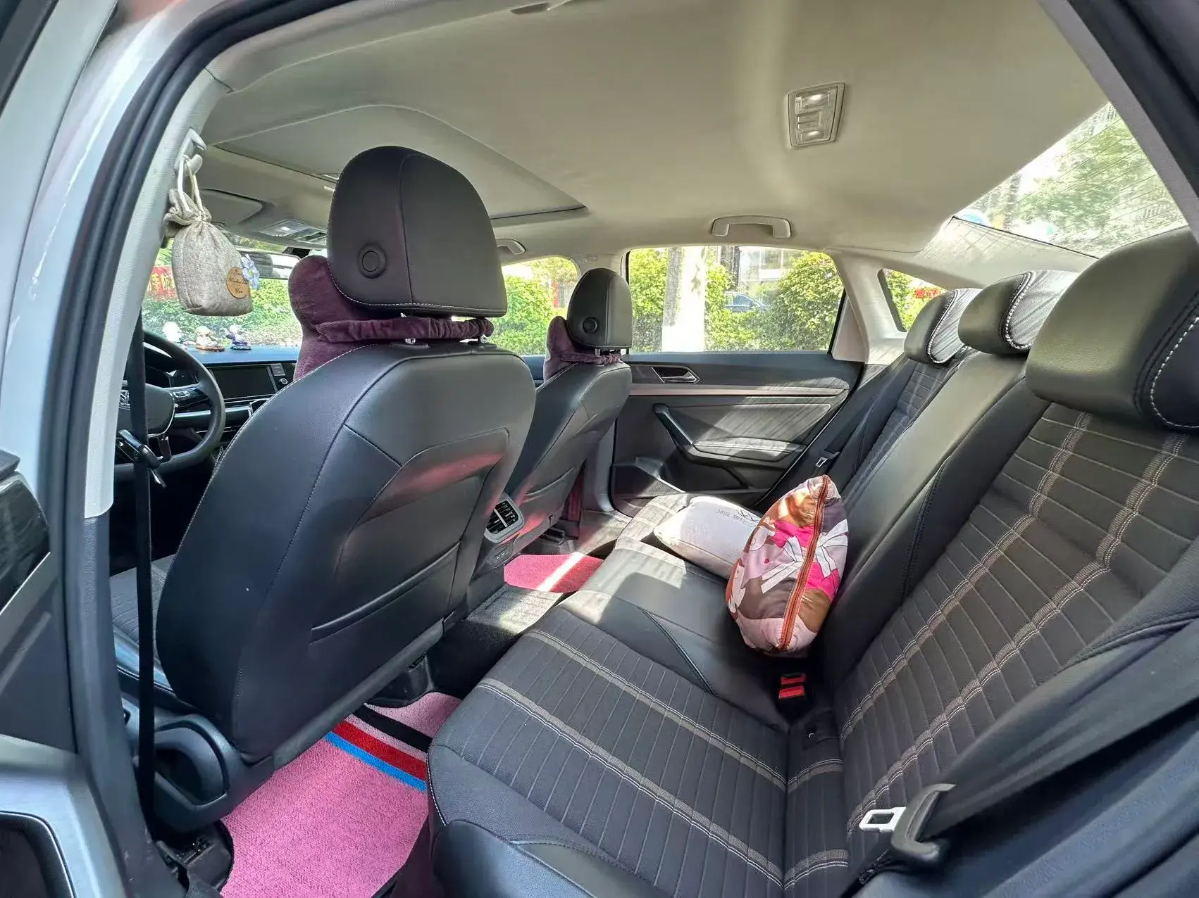 2019 VOLKSWAGEN LAVIDA thumbnail 3