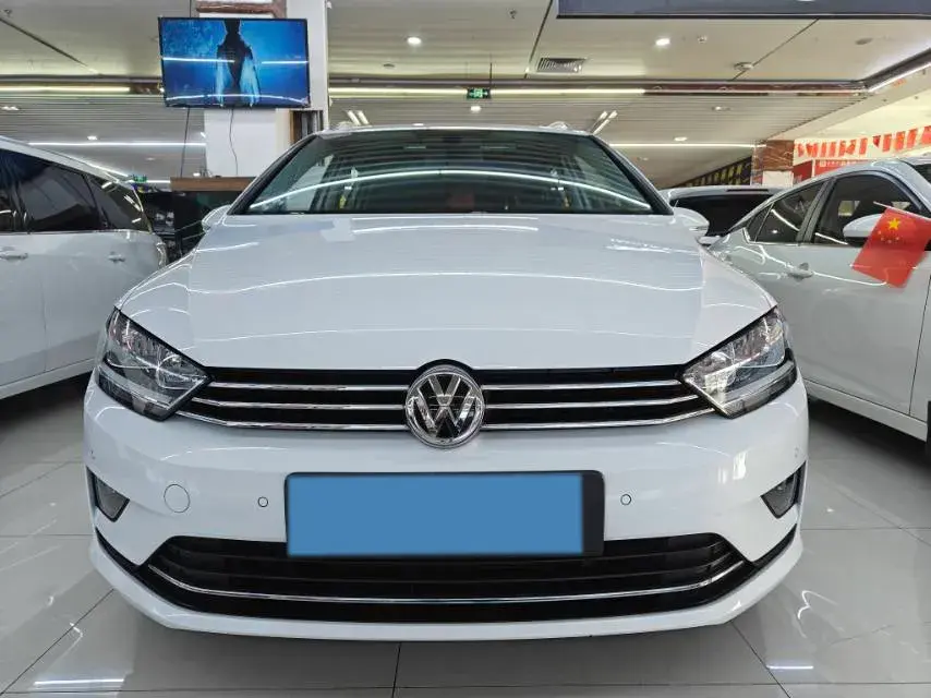 2018 VOLKSWAGEN GOLF thumbnail 2