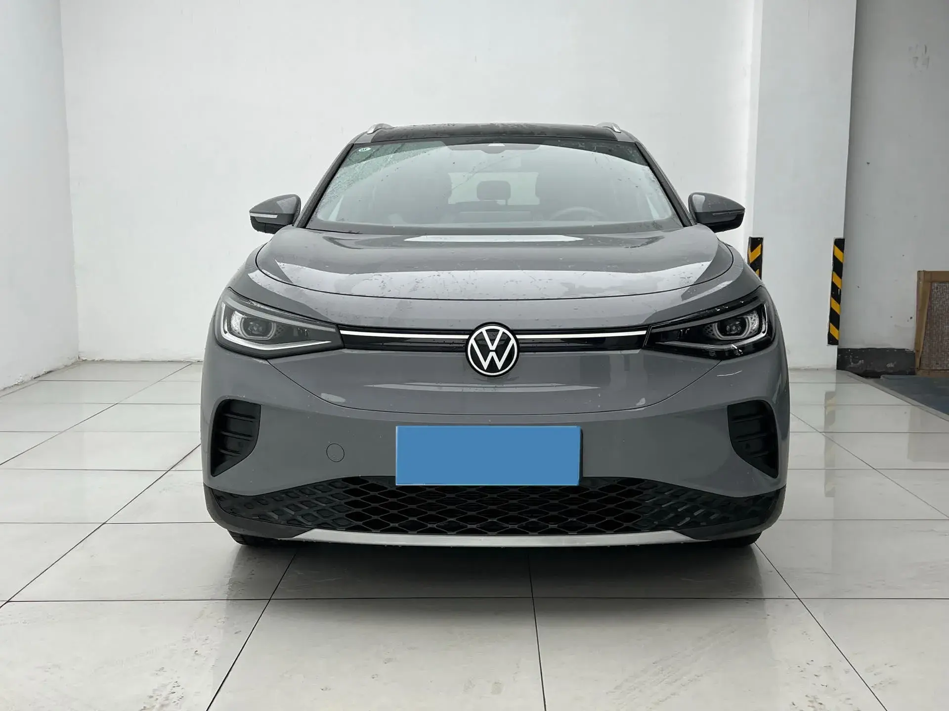 2024 VOLKSWAGEN ID.4 thumbnail 2