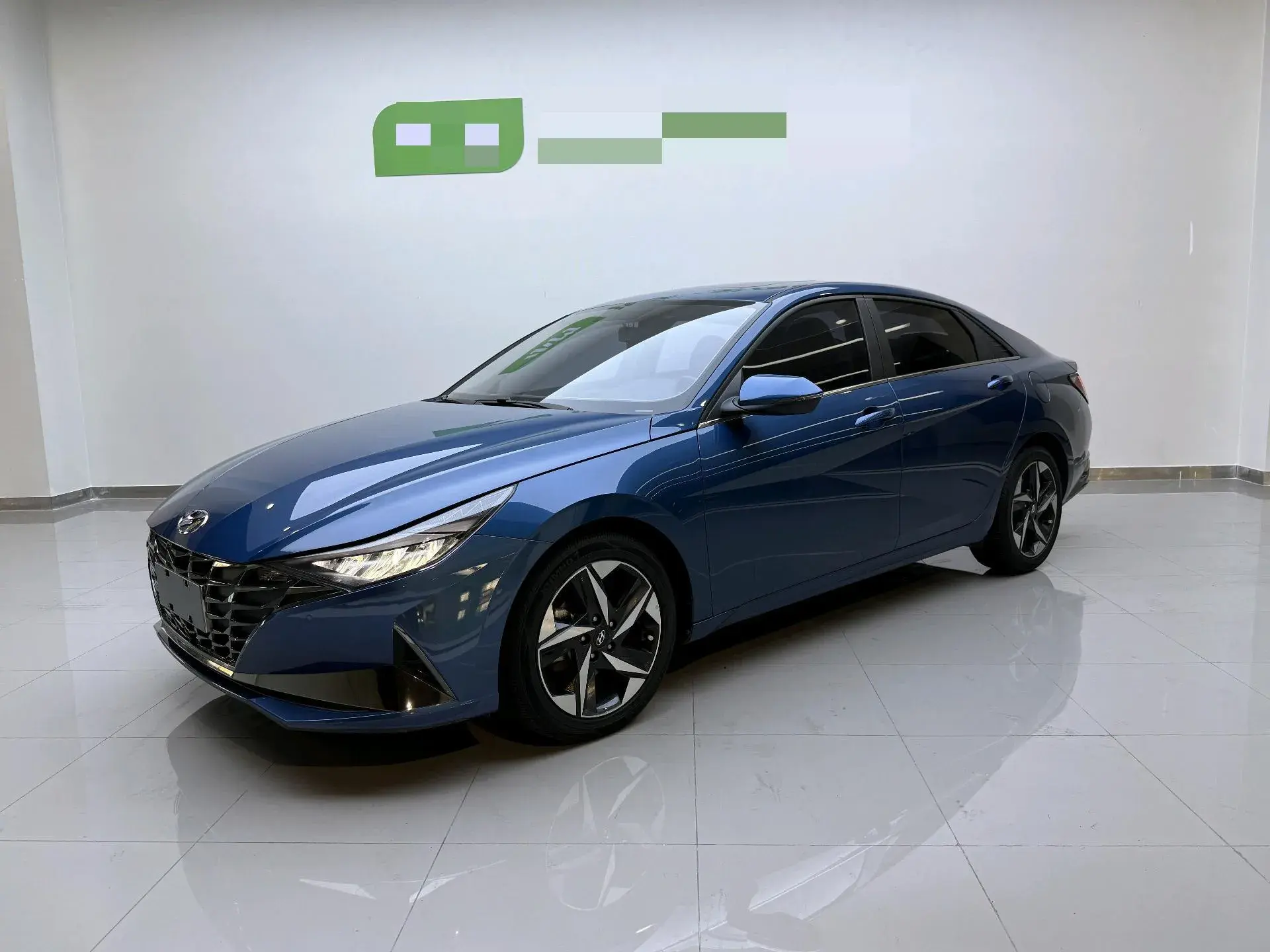 2021 HYUNDAI ELANTRA view 1