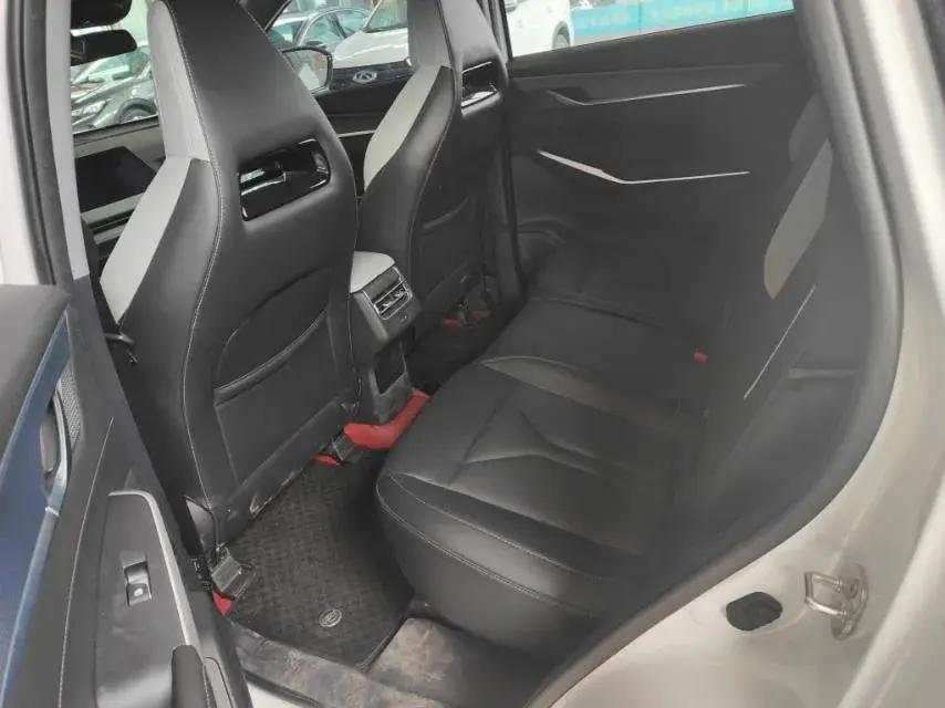 2025 CHANGAN CS75 thumbnail 3