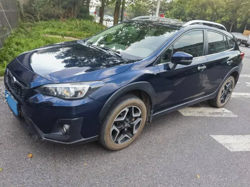 2019 SUBARU XV view 1
