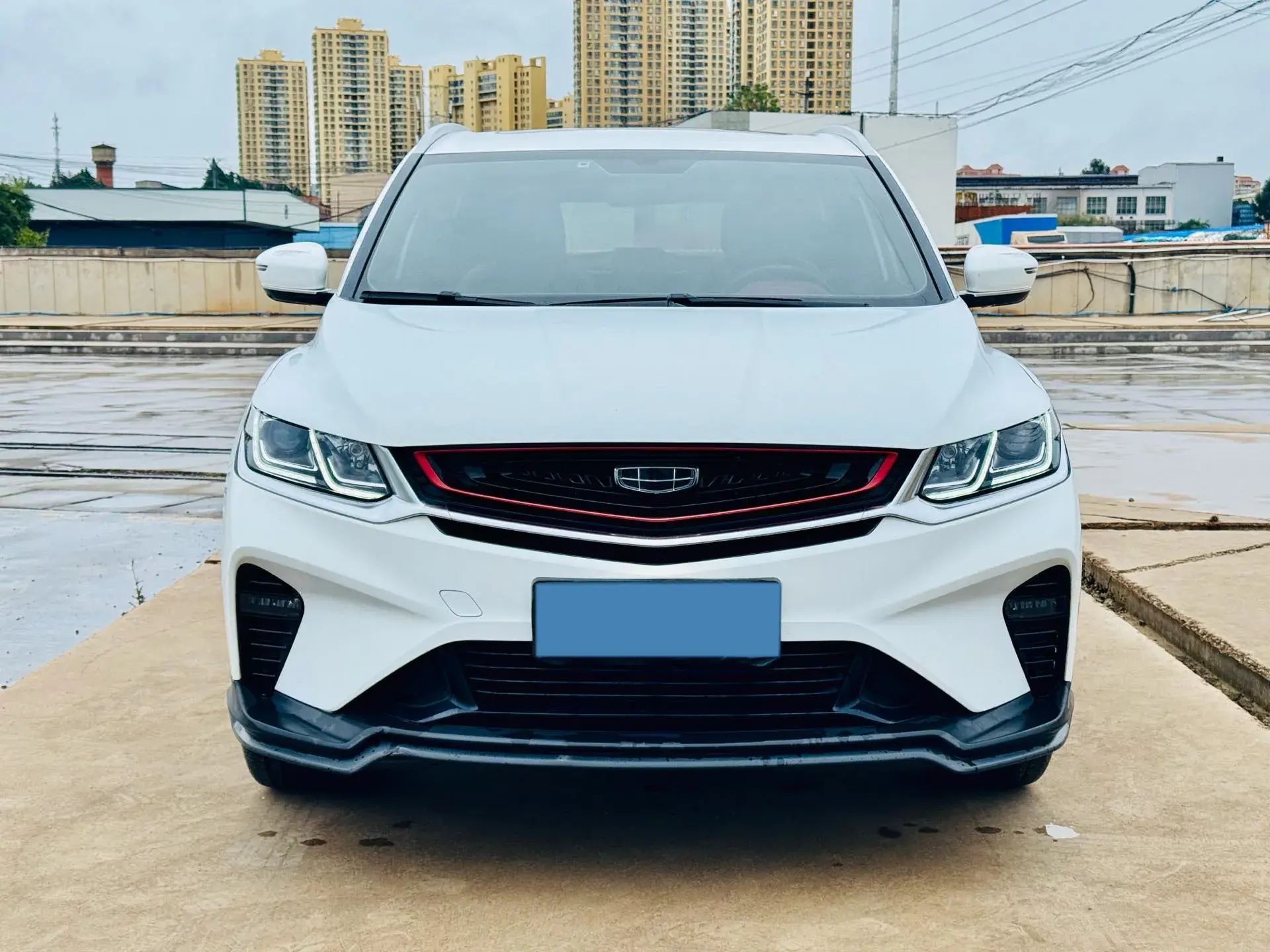 2019 GEELY COOLRAY thumbnail 2