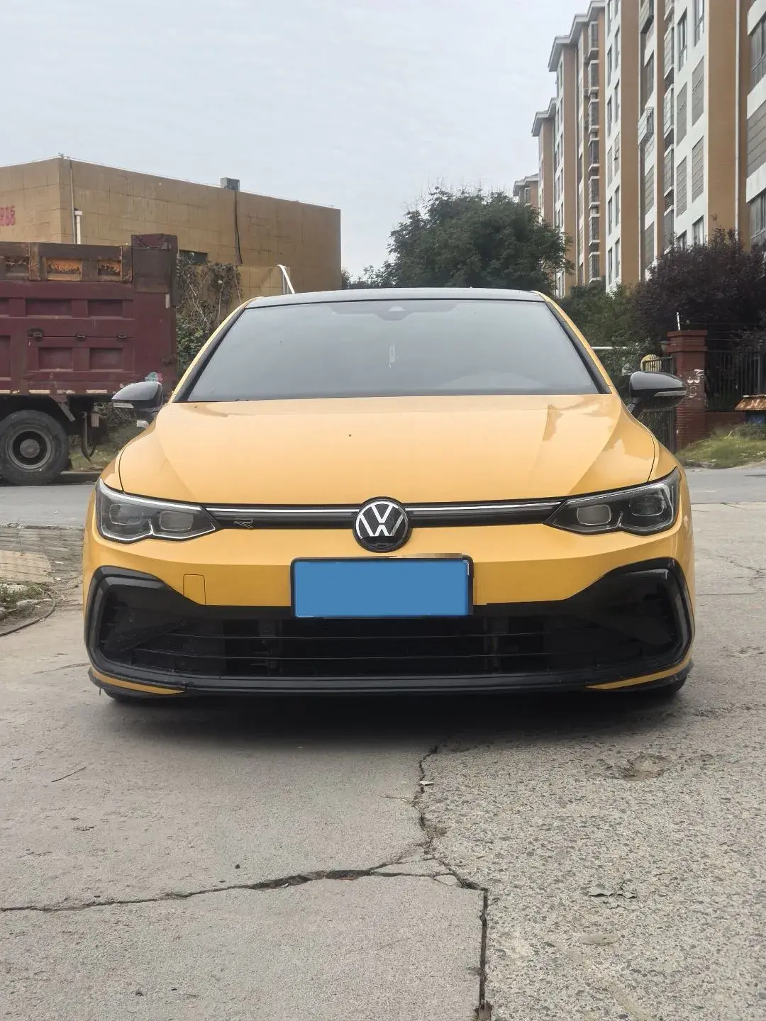 2023 VOLKSWAGEN GOLF thumbnail 2