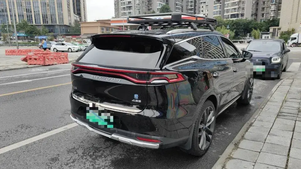 2018 BYD TANG thumbnail 2