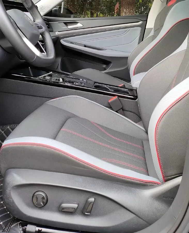 2022 Volkswagen Lamando 1.4T 150HP L4 7DCT,autocango,china used car exporter,china ev exporter,chinese used car exporter,chinese used ev exporter