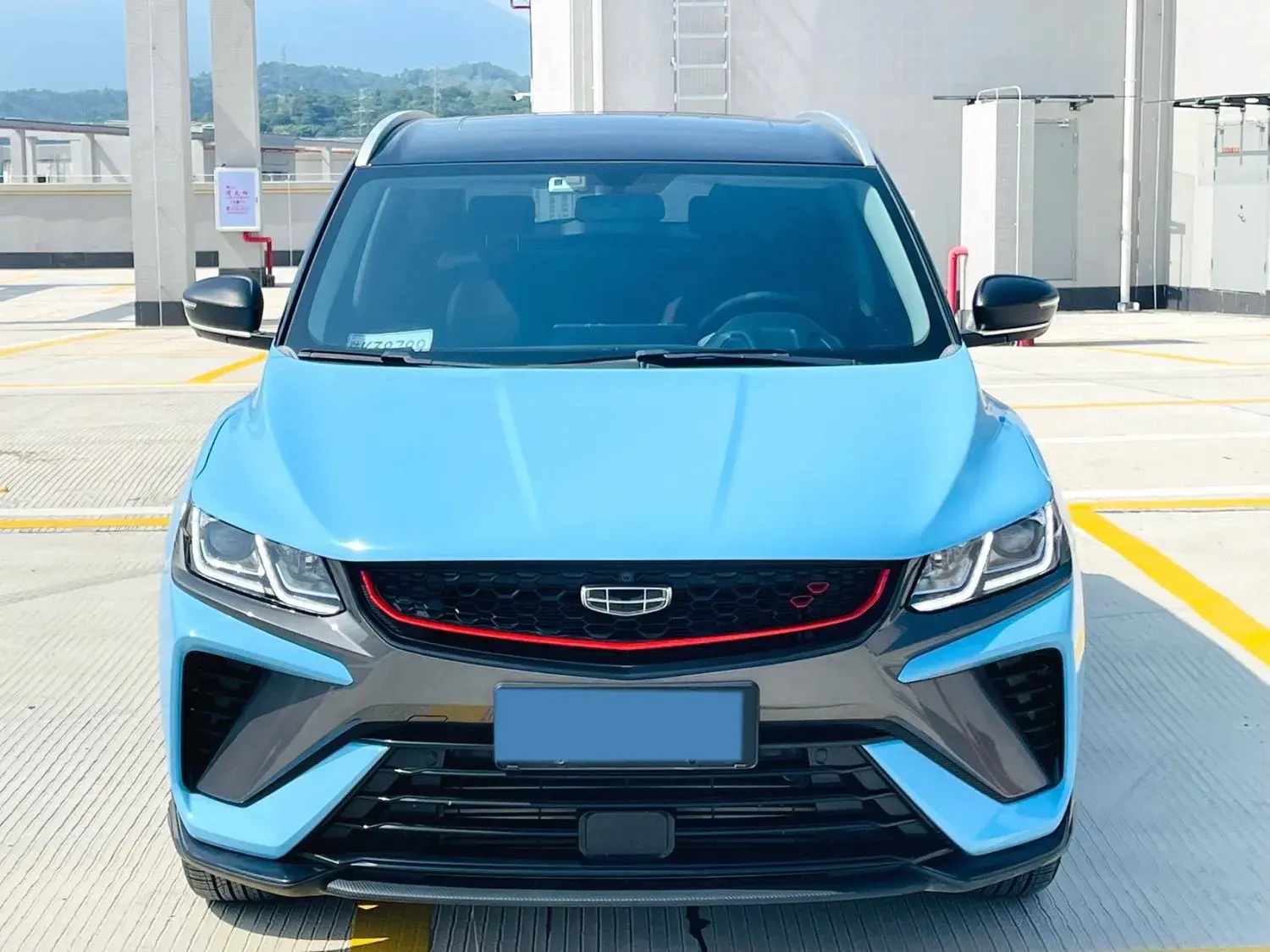 2021 GEELY COOLRAY thumbnail 2