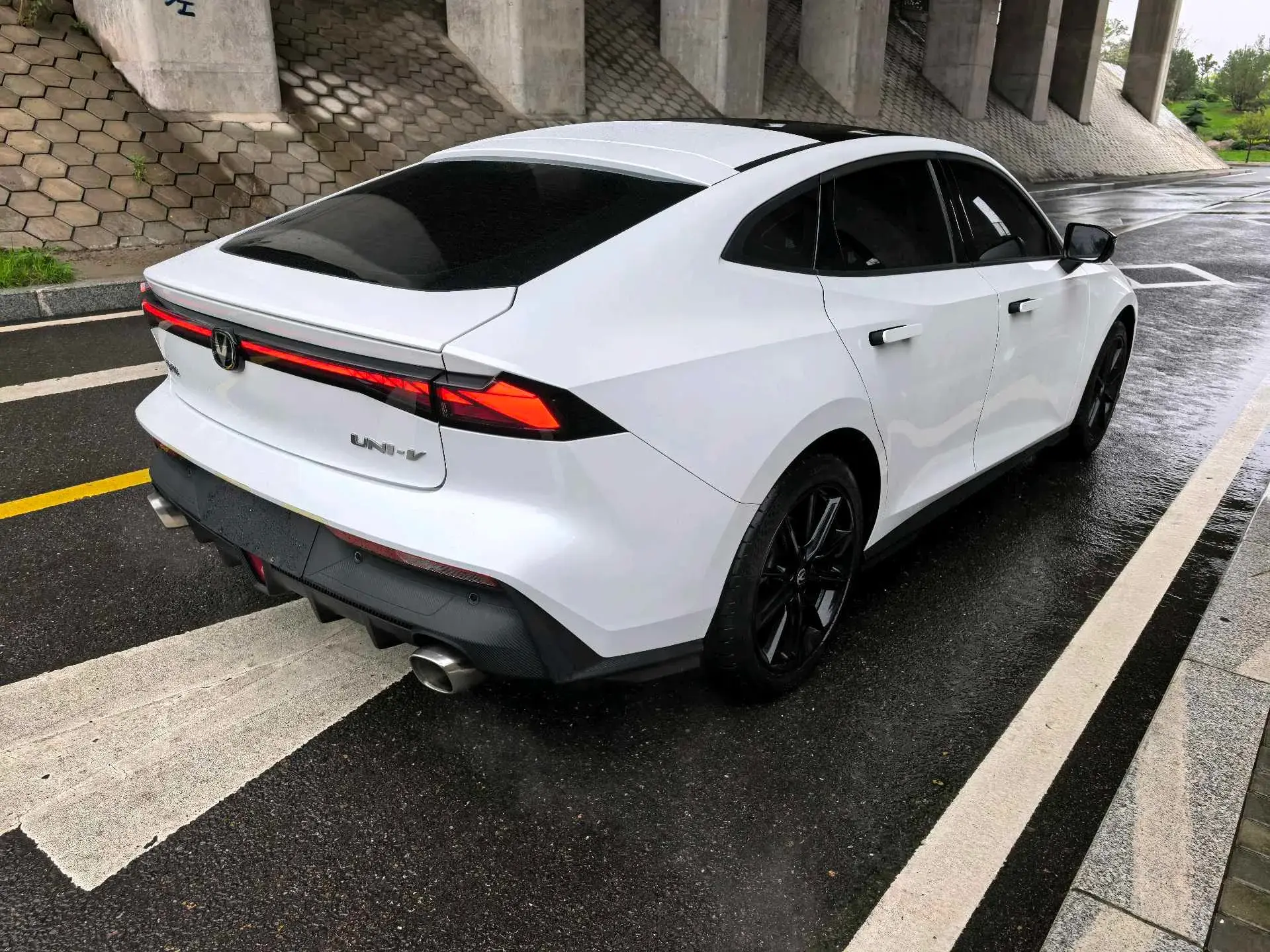 2022 CHANGAN UNI-V thumbnail 4