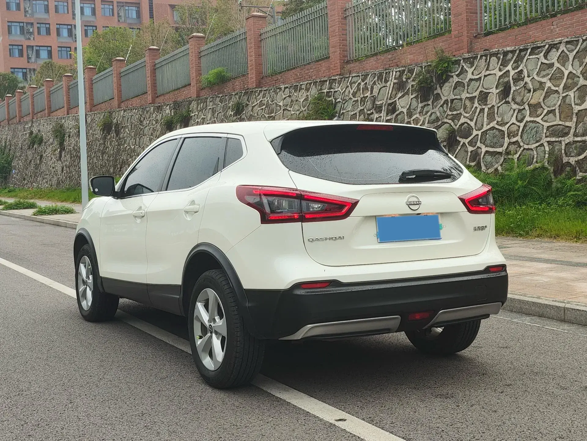 2023 NISSAN QASHQAI thumbnail 4