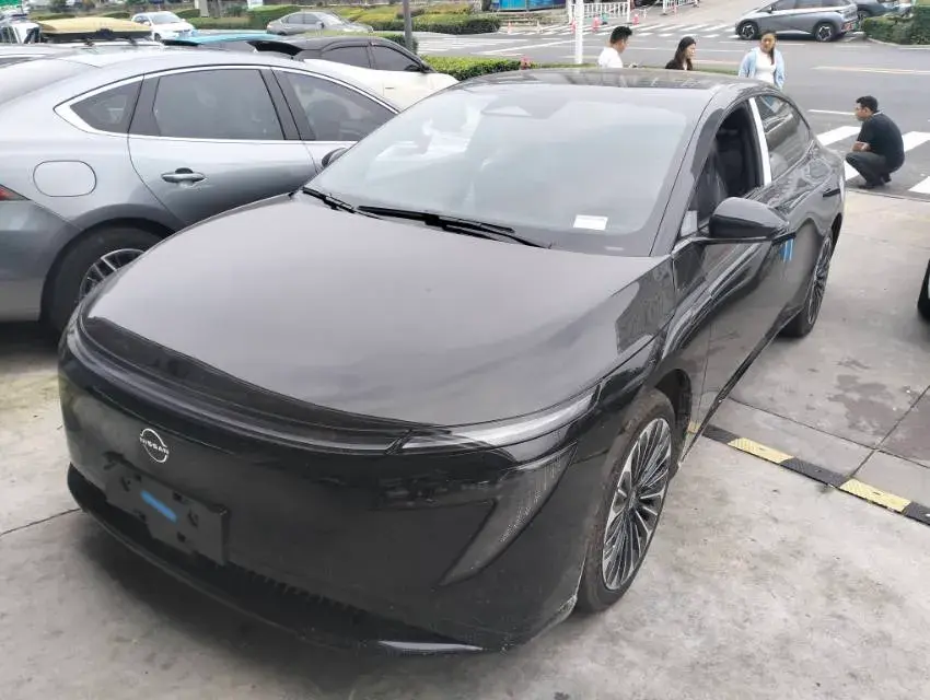 2025 NISSAN N7 view 1