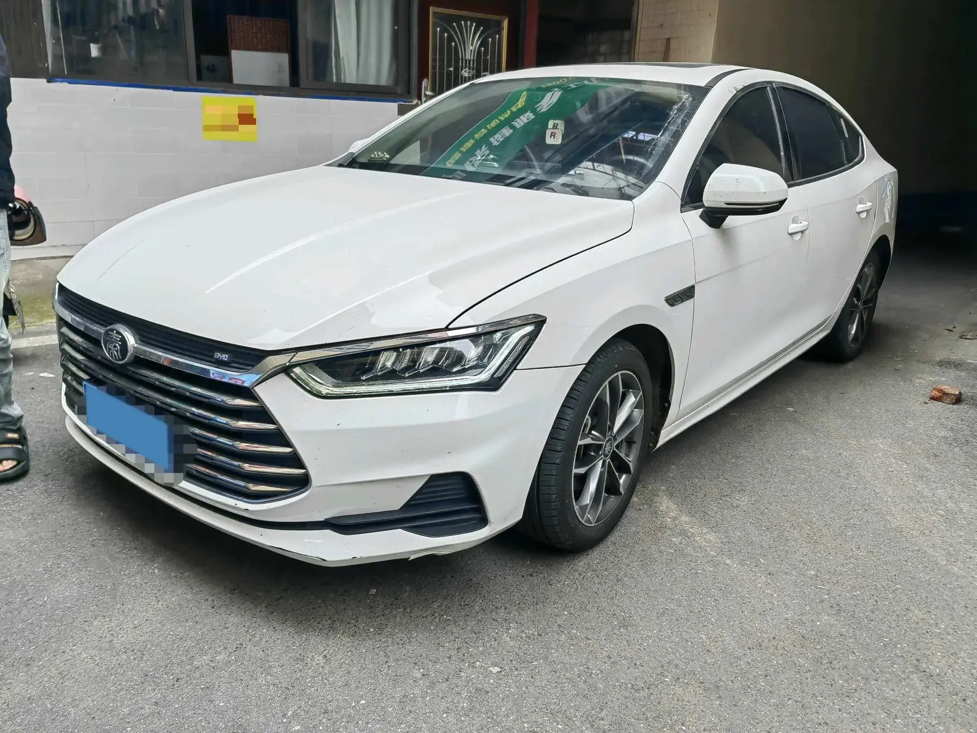 2020 BYD QIN view 1