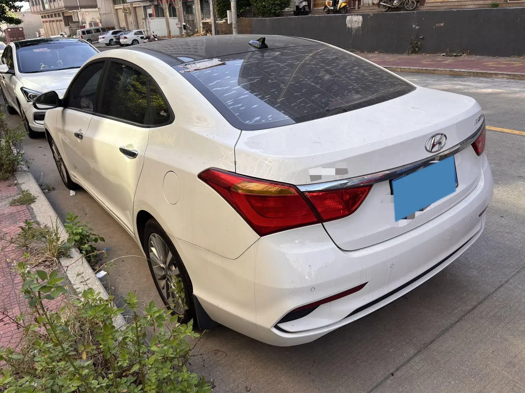 2017 HYUNDAI MISTRA thumbnail 2