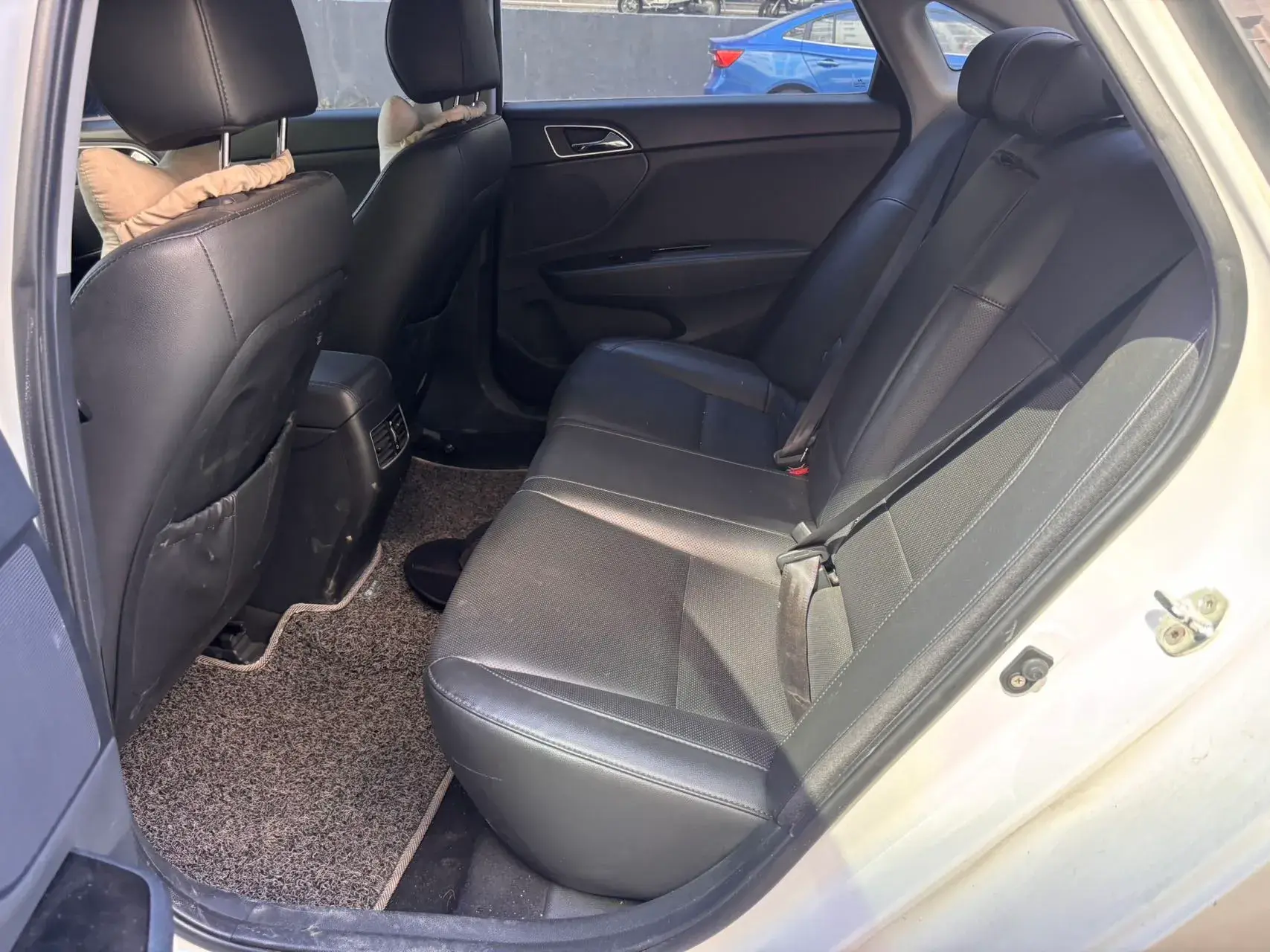 2017 HYUNDAI MISTRA thumbnail 4