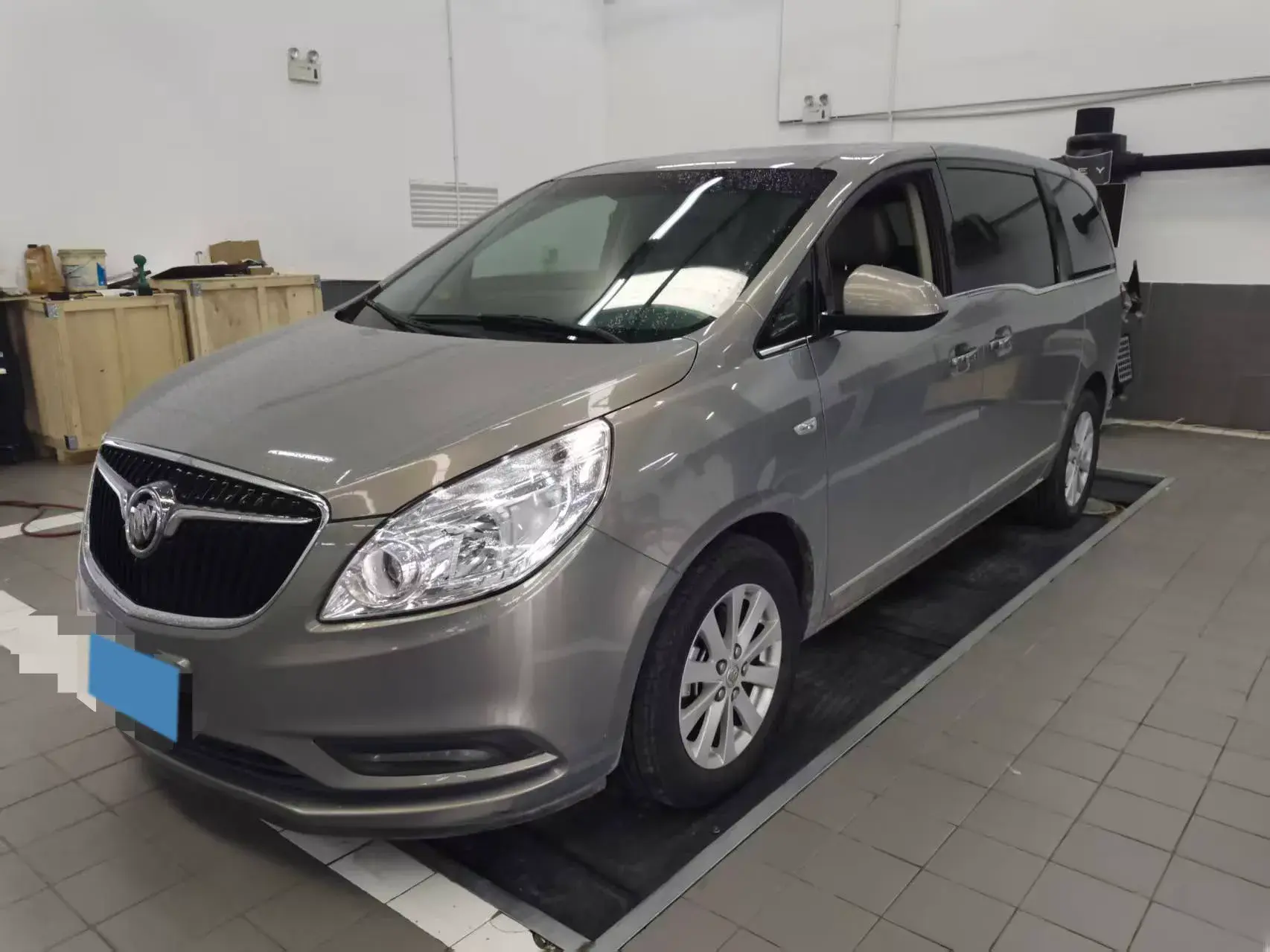 2018 BUICK GL8 view 1