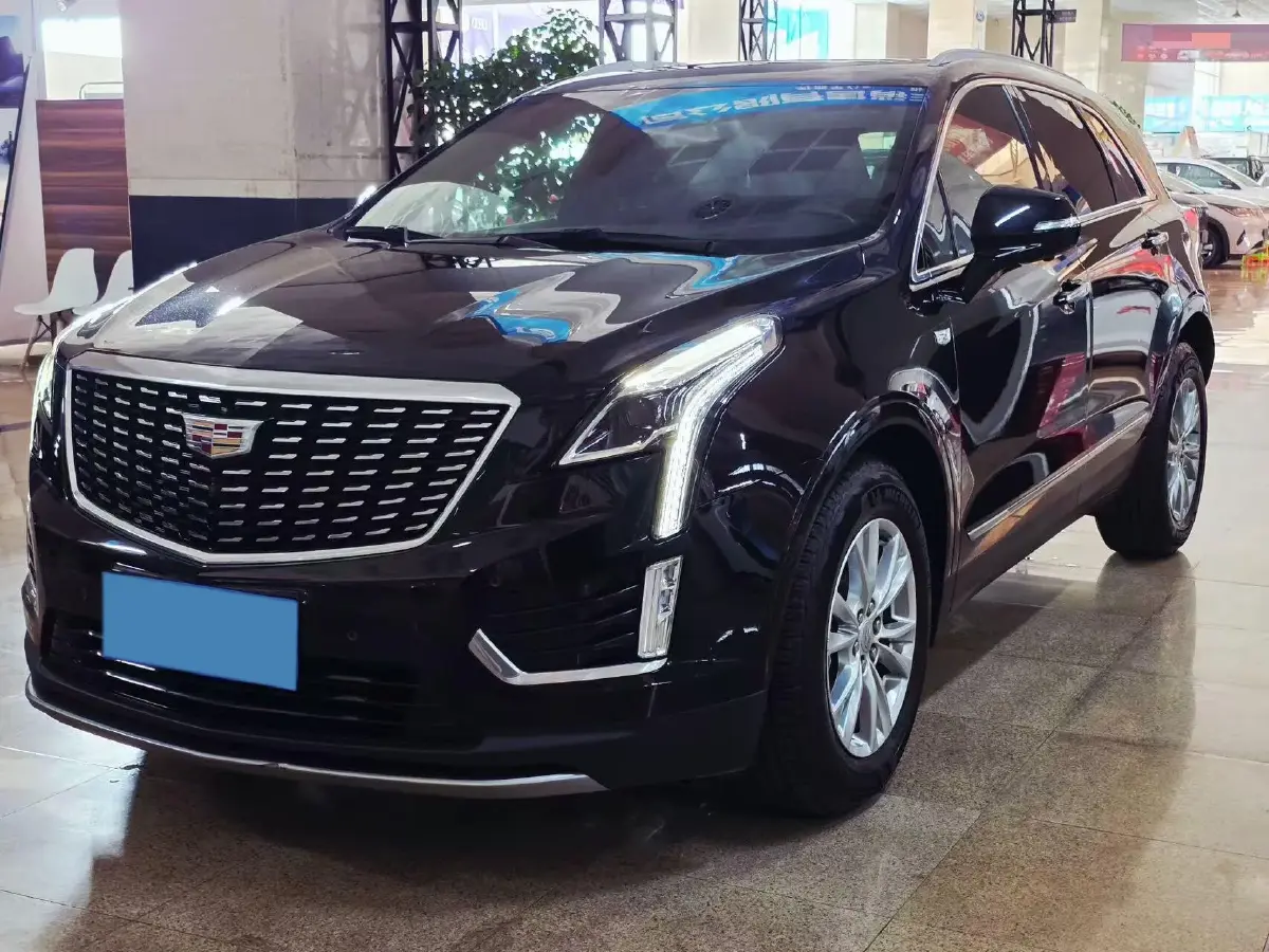 2022 Cadillac XT5 2.0T 237HP L4 9AT