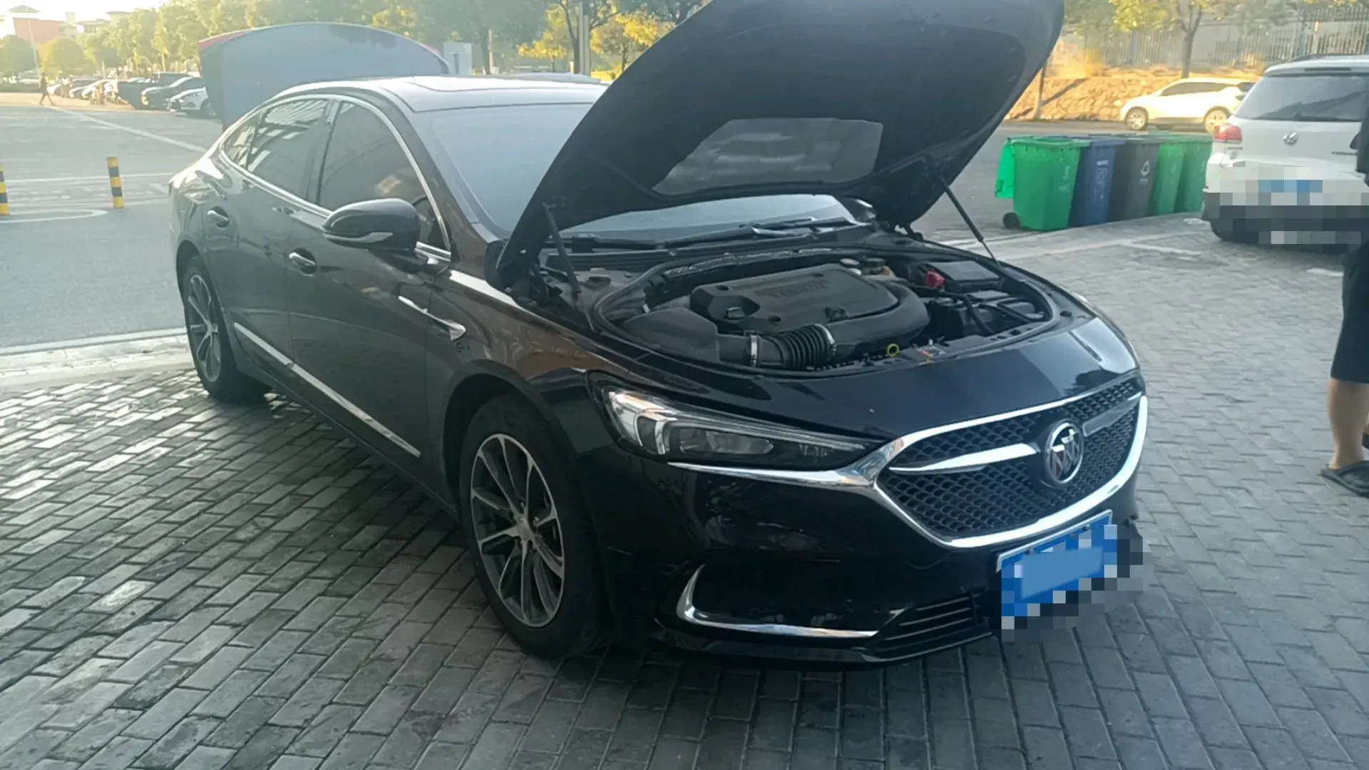 2021 BUICK LARCOSSE thumbnail 3