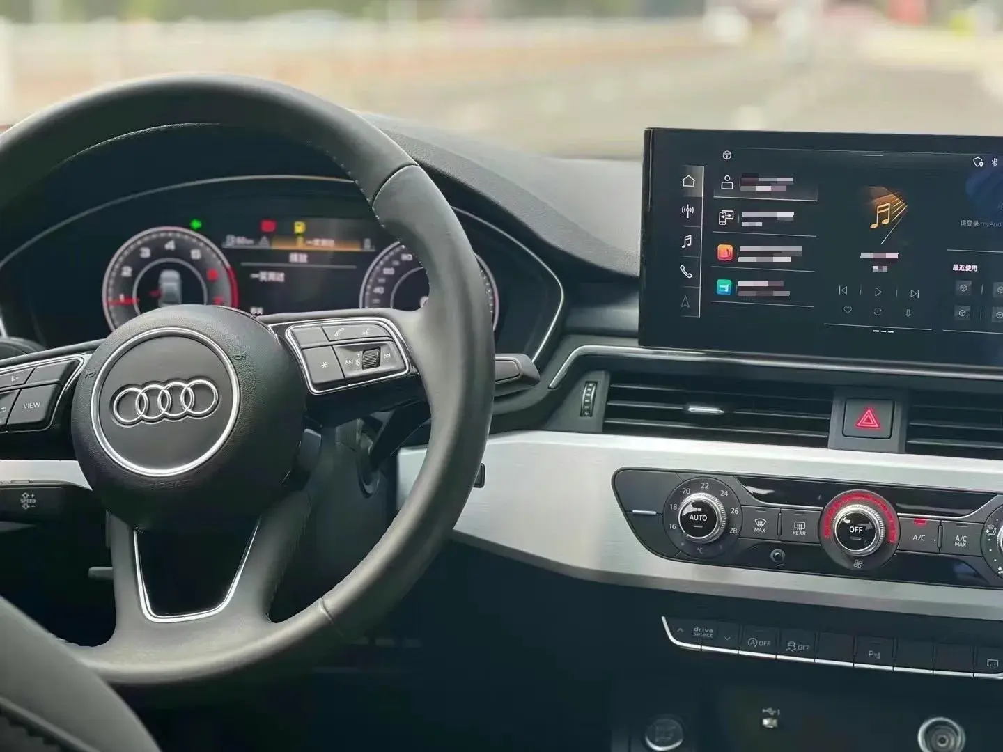 2020 AUDI A4L thumbnail 4