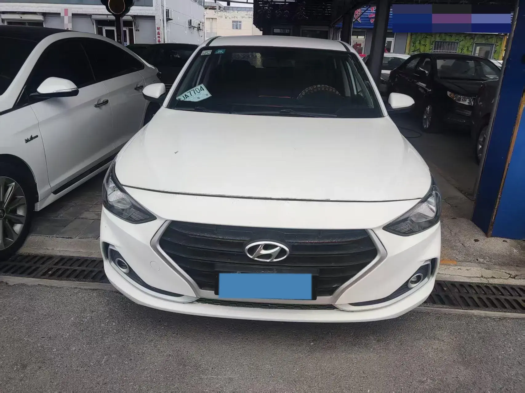 2016 HYUNDAI CELESTA thumbnail 3