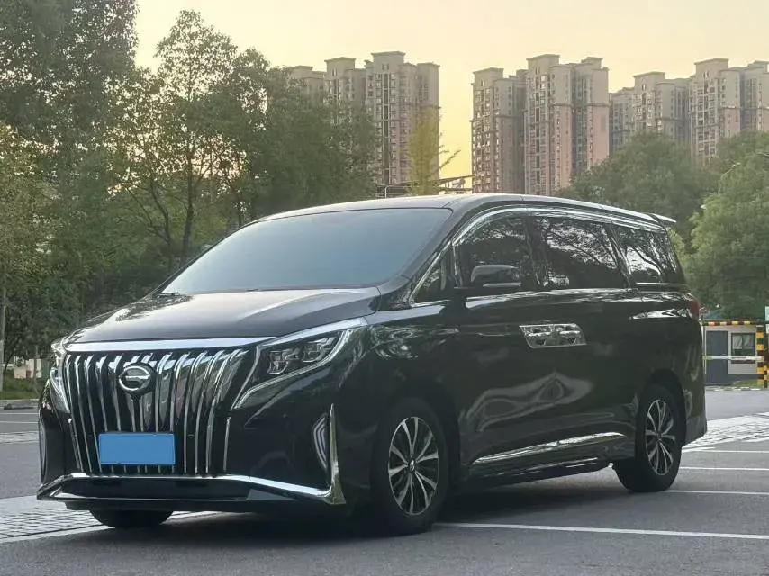 2021 GAC Trumpchi M8 2.0T 252HP L4 8AT