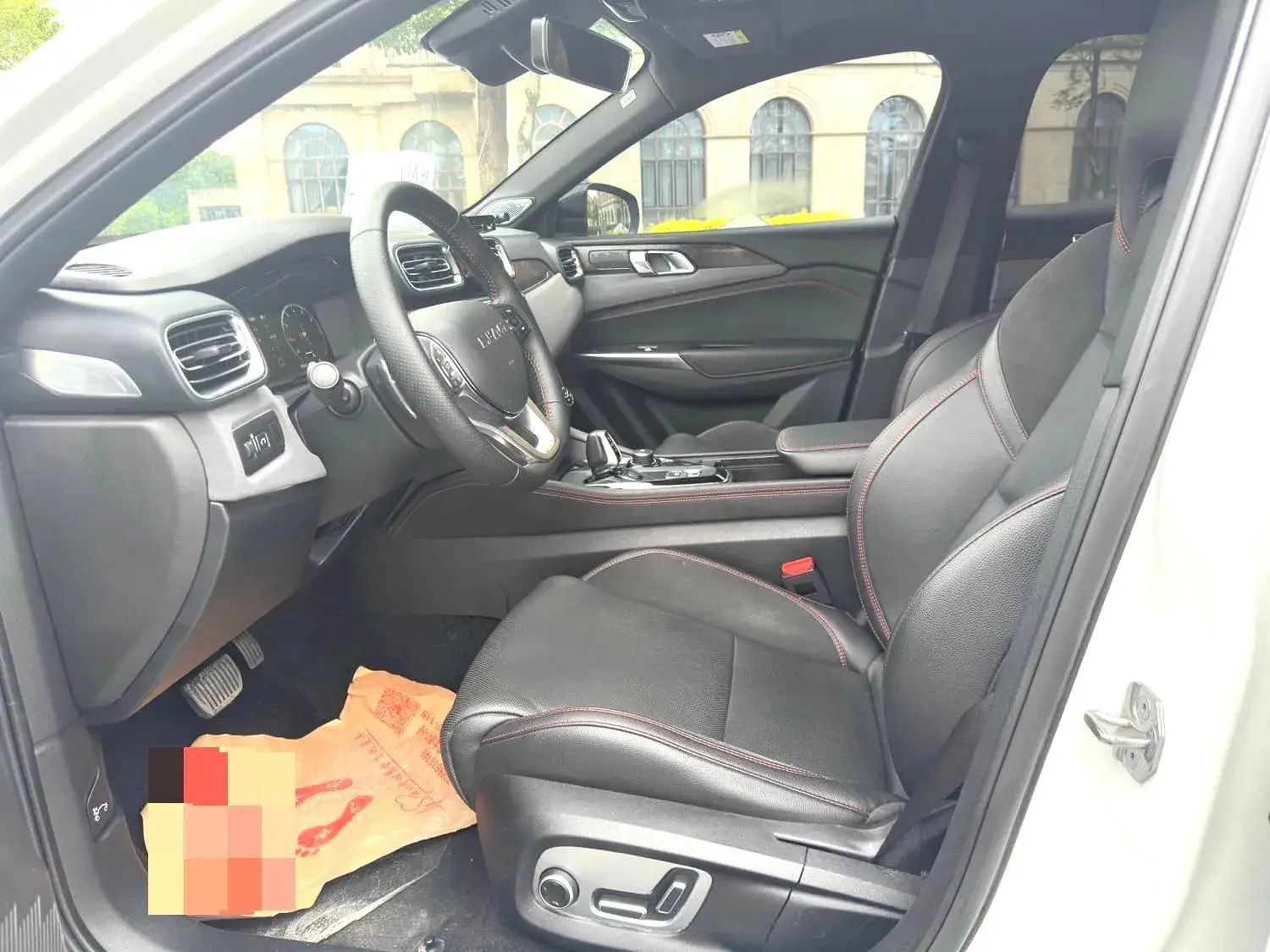 2019 LYNK&CO 03 thumbnail 4