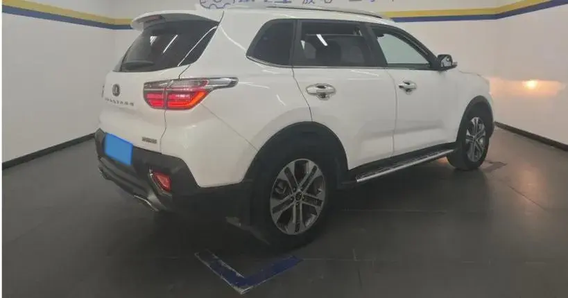 2019 KIA SPORTAGE thumbnail 3