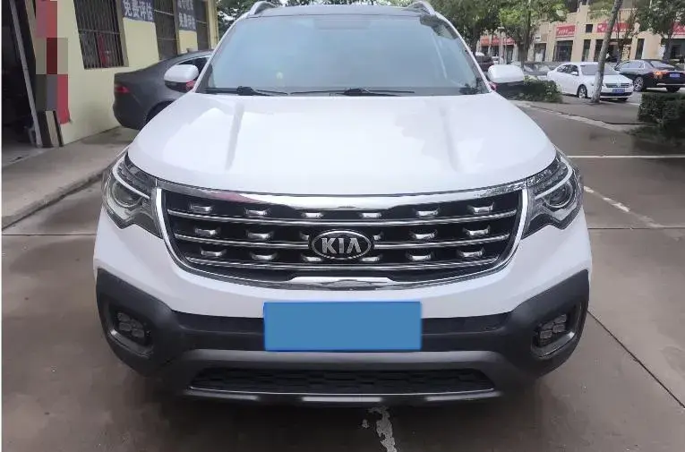 2019 KIA SPORTAGE thumbnail 2