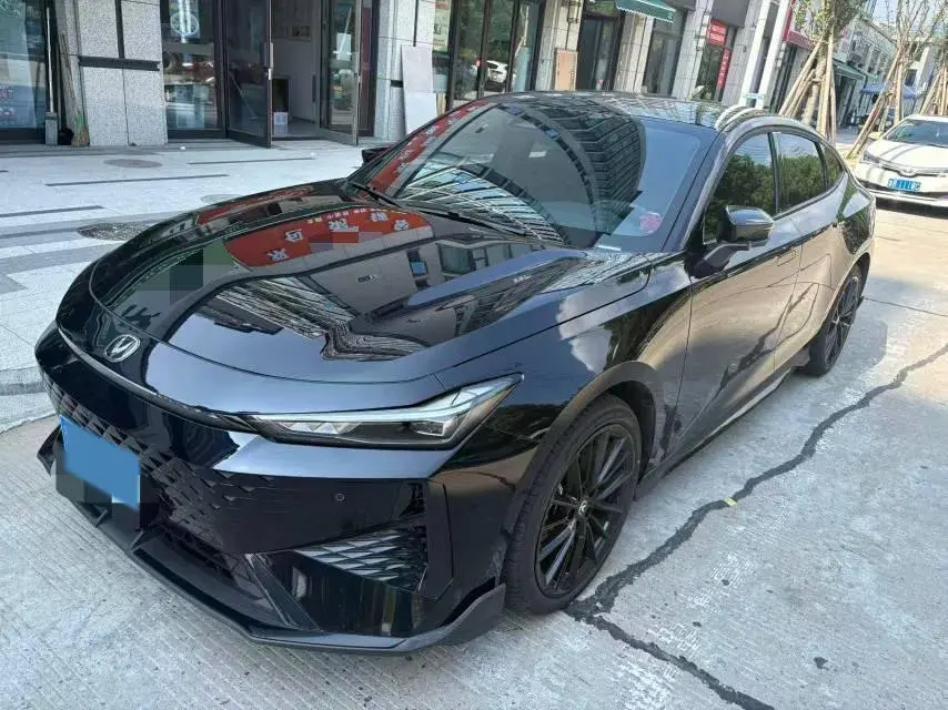 2025 CHANGAN UNI-V view 1