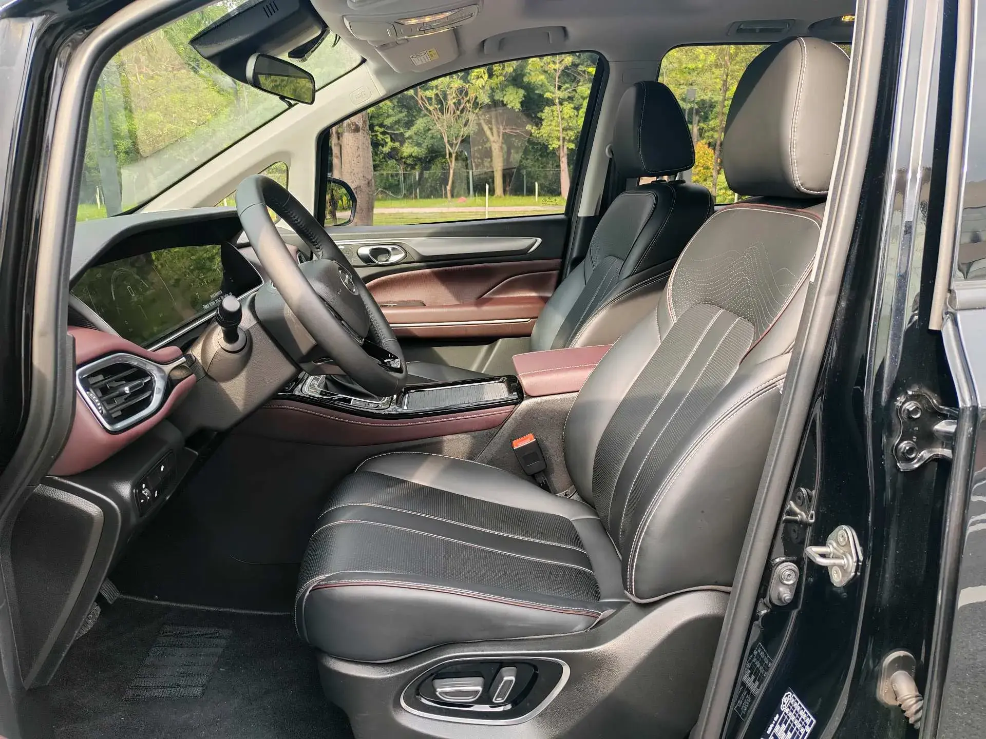 2023 GAC TRUMPCHI thumbnail 4